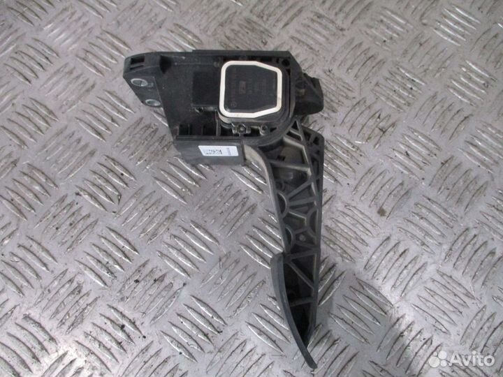 Педаль газа электронная Mercedes-Benz A9603000004