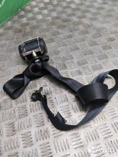 Ремень безопасности передний правый Renault Logan