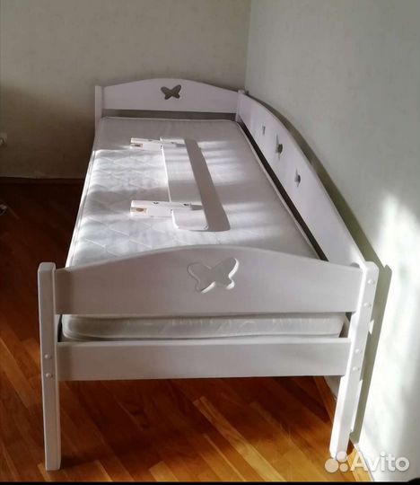 Кровать детская из массива сосны