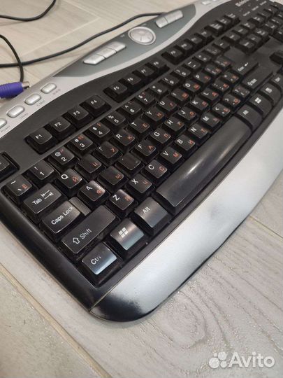 Механическая клавиатура проводная