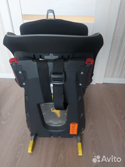 Детское автокресло Peg Perego isofix