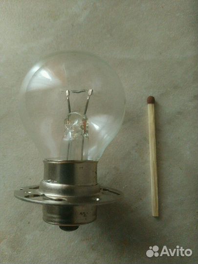 Лампа автомобильная старого образца