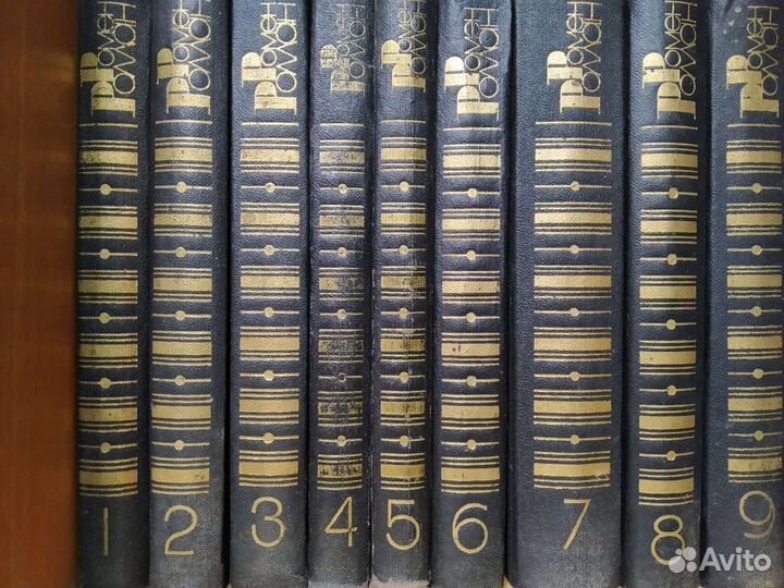 Книги в томах Пушкин, Достоевский, Грин и др