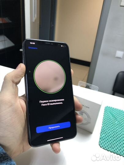 iPhone 11 Pro Max, 256 ГБ
