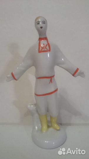 Фарфоровые статуэтки СССР