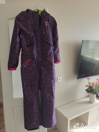 Комбинезон женский для сноуборда