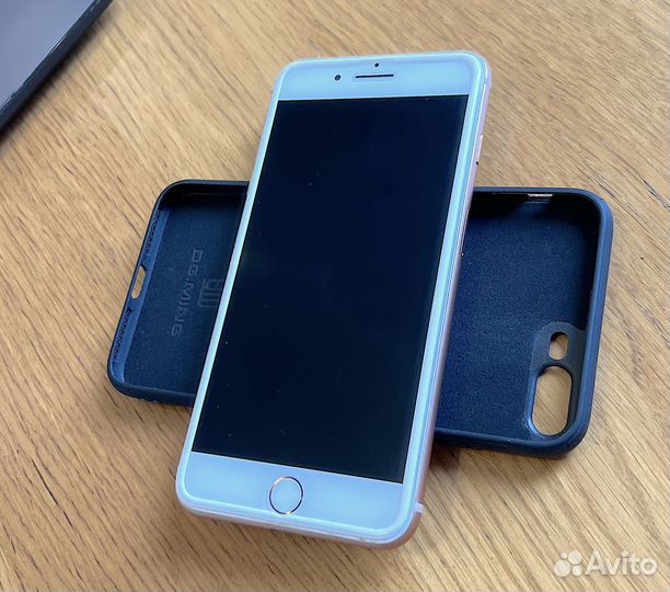 iPhone 8 Plus, 64 ГБ