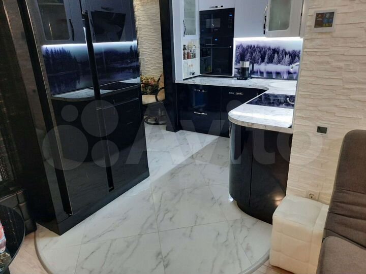 3-к. квартира, 62 м², 6/10 эт.