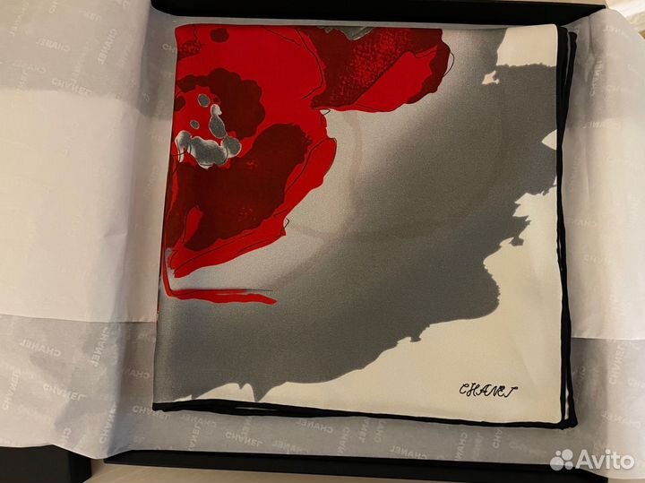 Шелковый платок Chanel оригинал