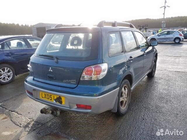 Разбор на запчасти Mitsubishi Outlander