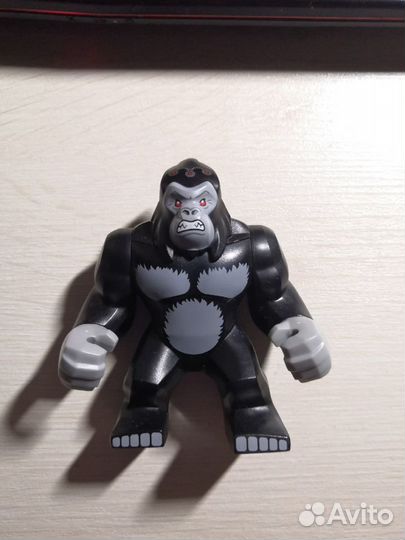Lego minifigure Gorilla Grodd