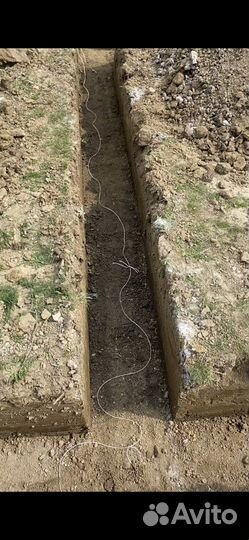 Мини-экскаватор