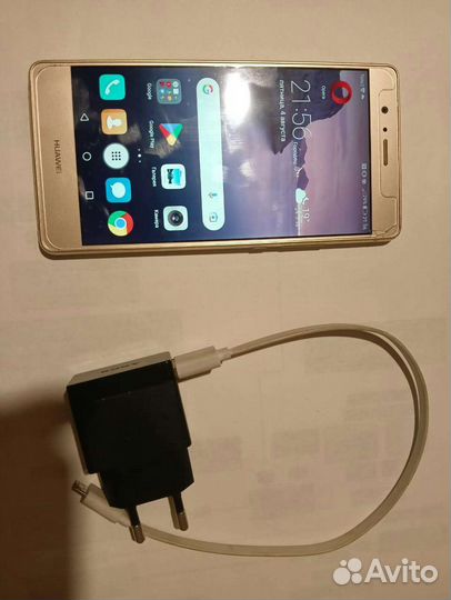 Телефон Huawei P9 Lite
