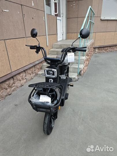 Велосипед скутер с педалями электро 500W