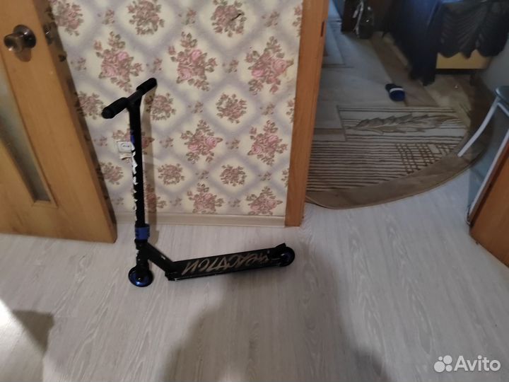 Трюковой самокат