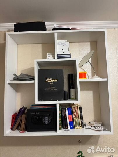 Полки 2 штуки большие настенные