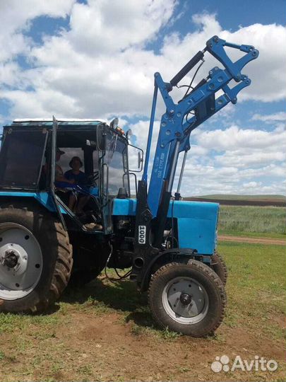 Погрузчик пфу - 1000 кг быстросъем рабочих органов