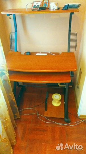 Компьютерный стол