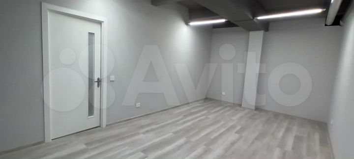 Торговая площадь, 12 м²