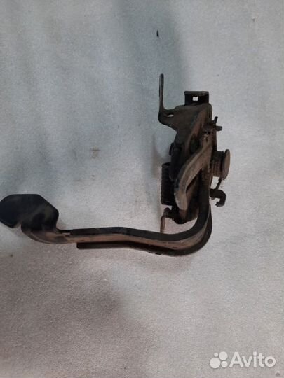 Замок капота передний Hyundai Solaris 1 2012-2017