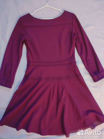 Бордовое платье Emporio Armani Jeans