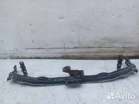 Кронштейн переднего бампера