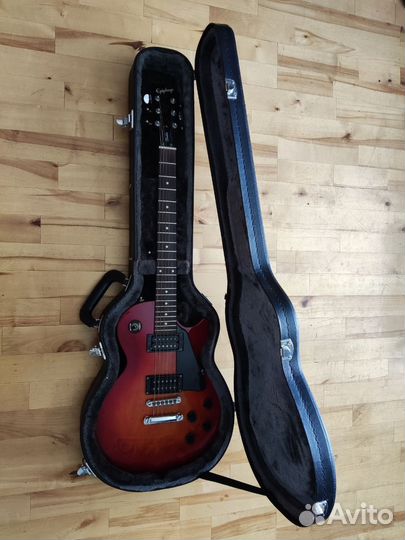 Электрогитара epiphone Les Paul Studio