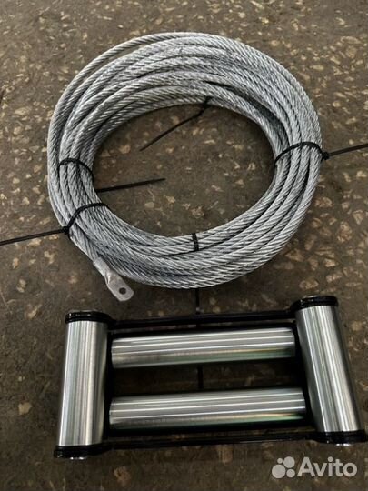 Трос железный и клюз лебедки 12000 lbs