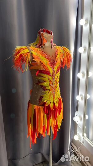 Платье, купальник для фигуристов и гимнастов