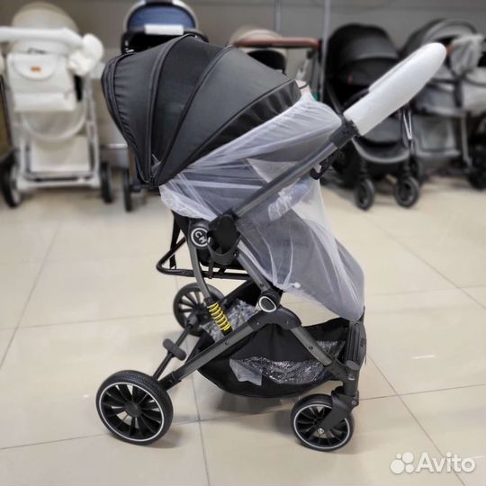 Коляска с перекидной ручкой новые