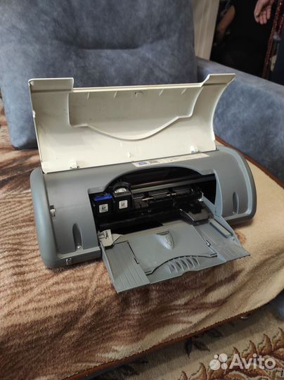 Принтер hp deskjet d1560