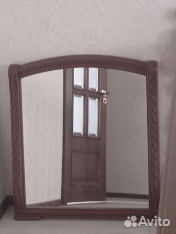 Зеркало над комодное