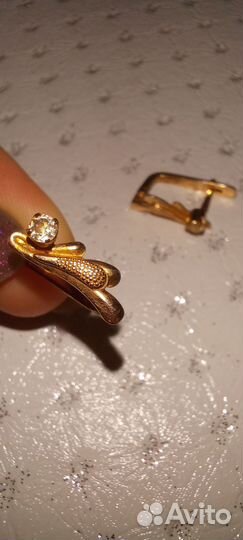 Серьги золотые