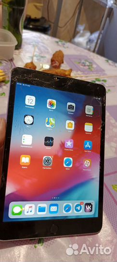 iPad mini 3 64gb с симкой