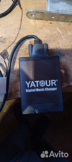 Адаптер USB, AUX производителя ятур