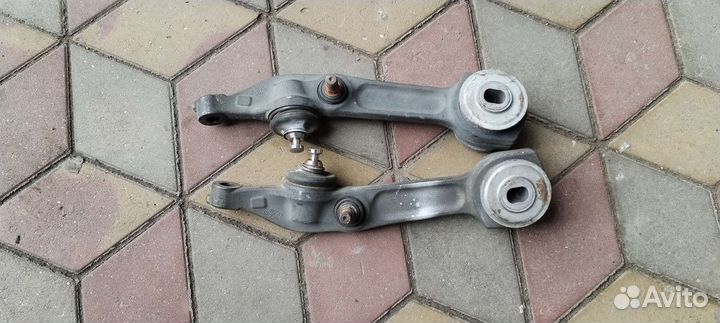 Рычаги передний Нижний mercedes w220