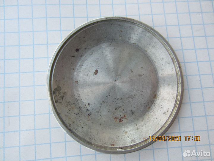 Крышка к карманным часам ракета