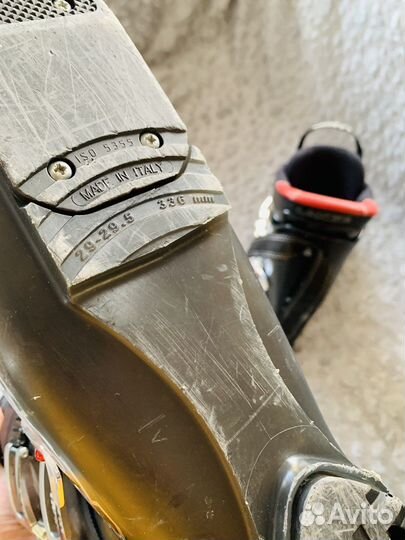 Горнолыжные ботинки 44-45 29.5 lange