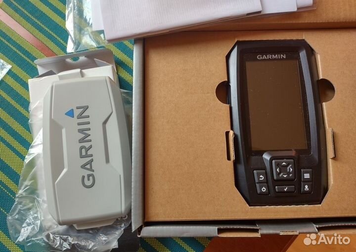 Эхолот garmin striker Vivid 4cv