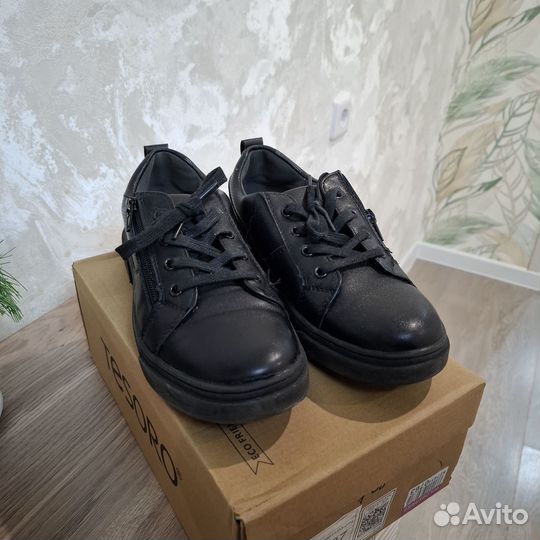 Полуботинки