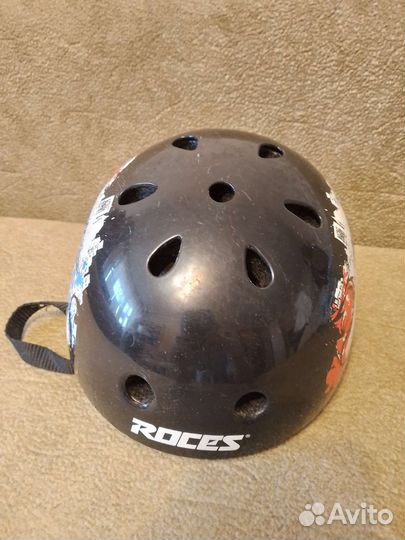 Роликовые коньки