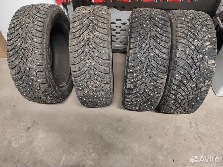 Pirelli Ice Zero 2 205/55 R16