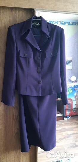 Продажа костюма