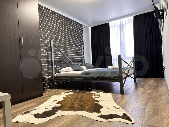 1-к. квартира, 42 м², 2/10 эт.