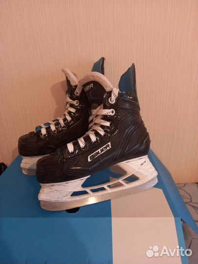 Хоккейные коньки детские bauer XLP