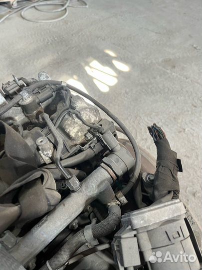 Топливная рампа Mercedes Om647