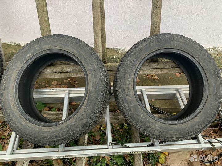 Bridgestone Blizzak Spike-01 185/65 R15