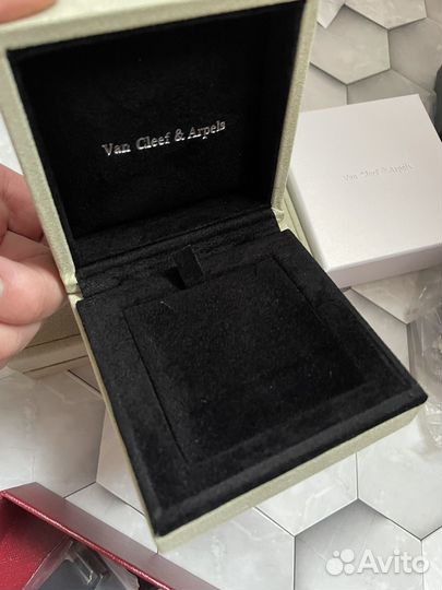 Van cleef коробка