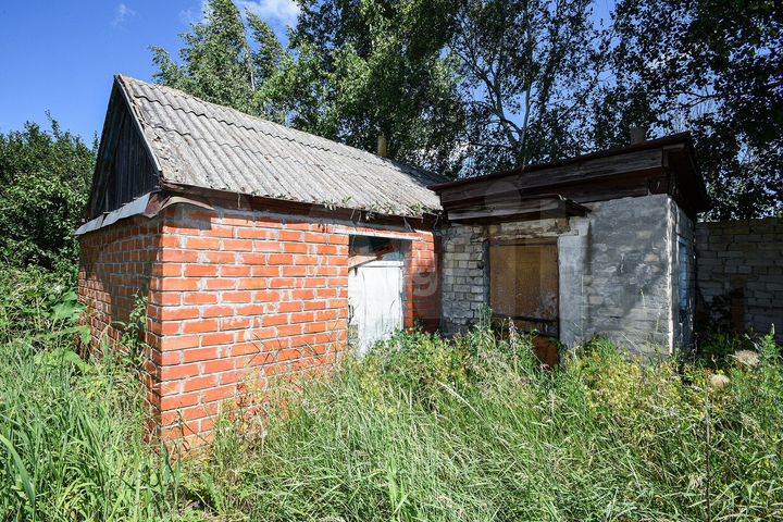 Дом 29,8 м² на участке 25 сот.