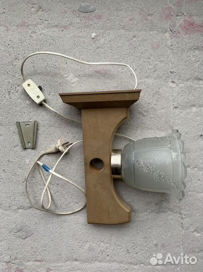 Настенный светильник бра